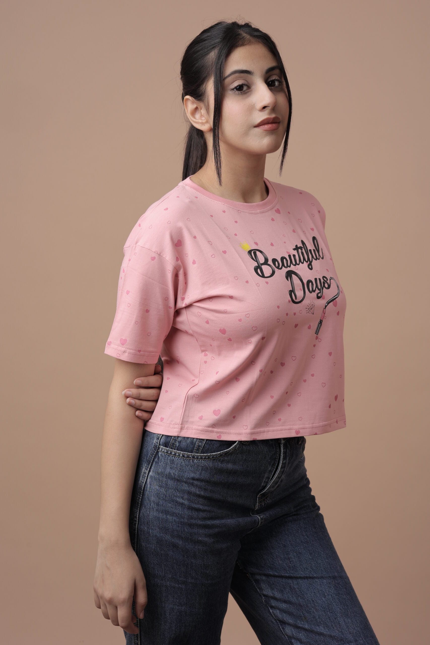 Beautiful Days (Pink) Crop Tshirt - Your Passport to Effortless Chic!