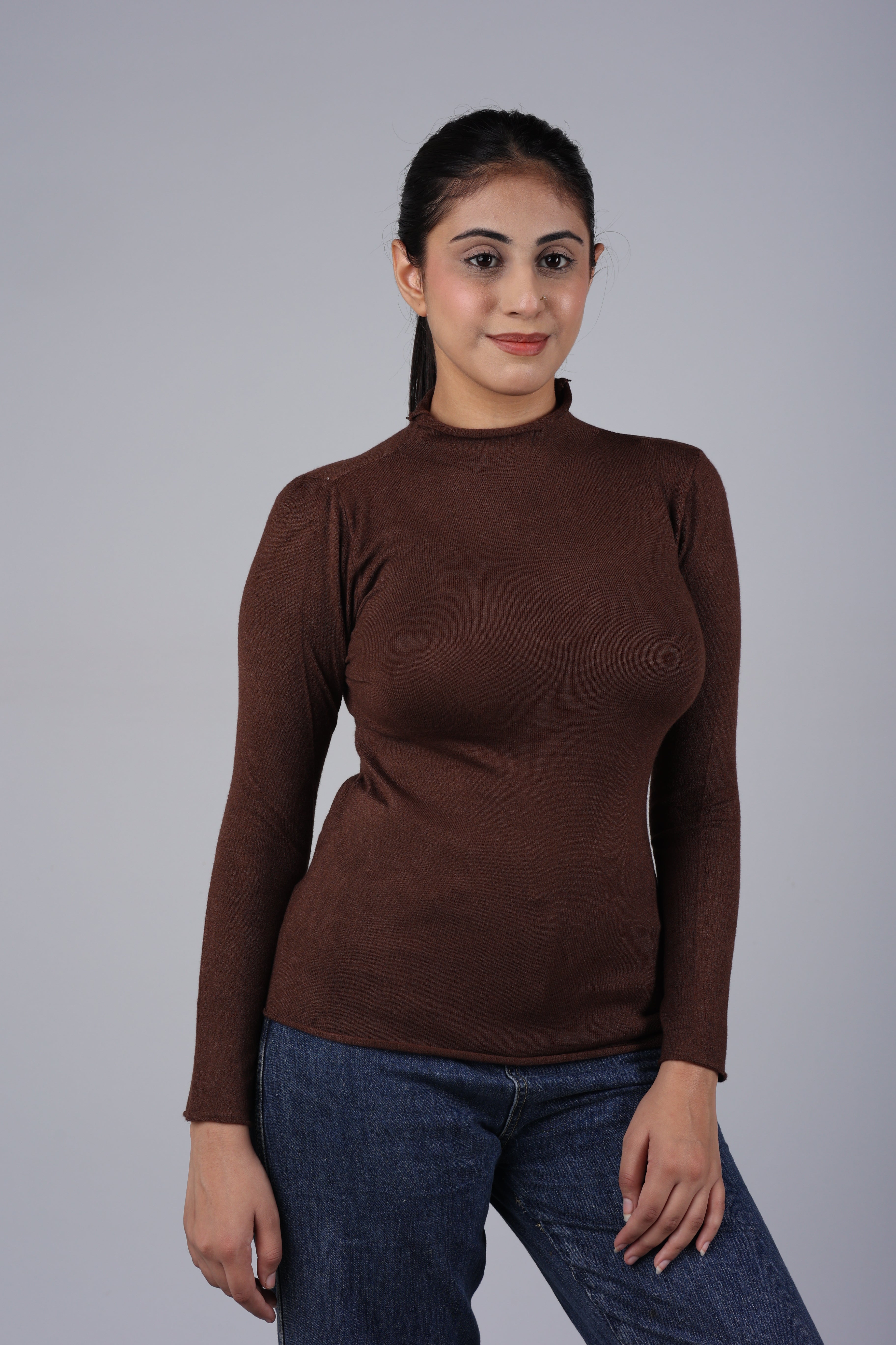 T-neck basic knitted top