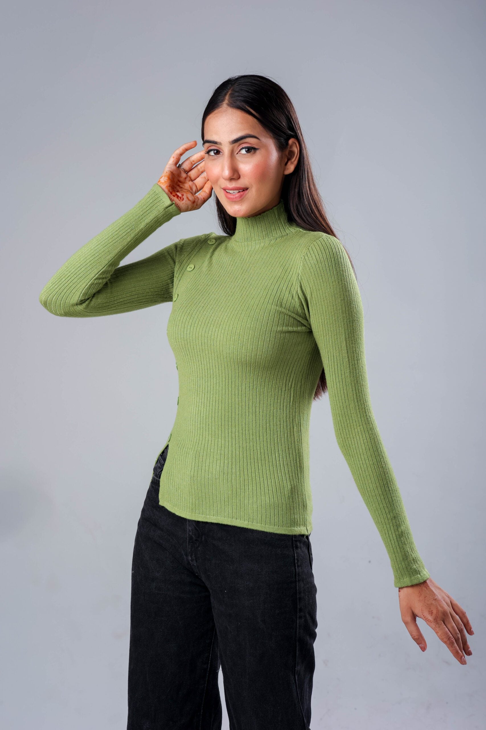 Side Buttoned Knit Top (Green) A Versatile Addition to Your Wardrobe